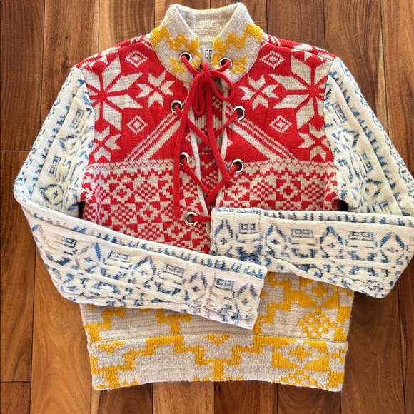 BDG Rian Lace-Up Sweater - Picture 4 of 6